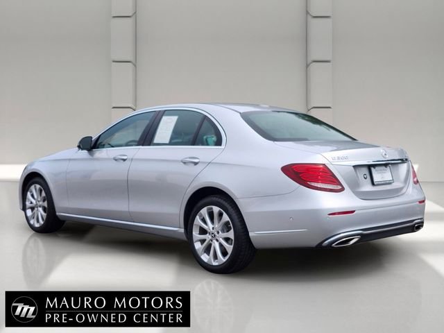 Used 2019 Silver Mercedes-Benz E 300 image 4