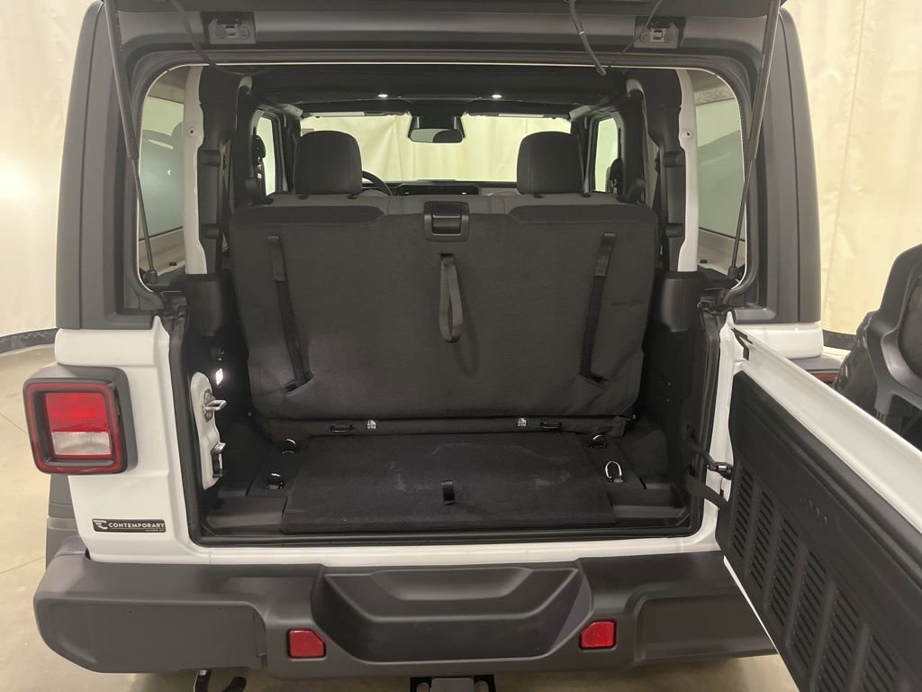 New 2026 Bright White Clear-Coat Exterior Paint Jeep Willys image 9