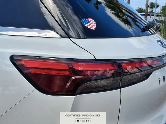 Used 2025 Black INFINITI Autograph image 8