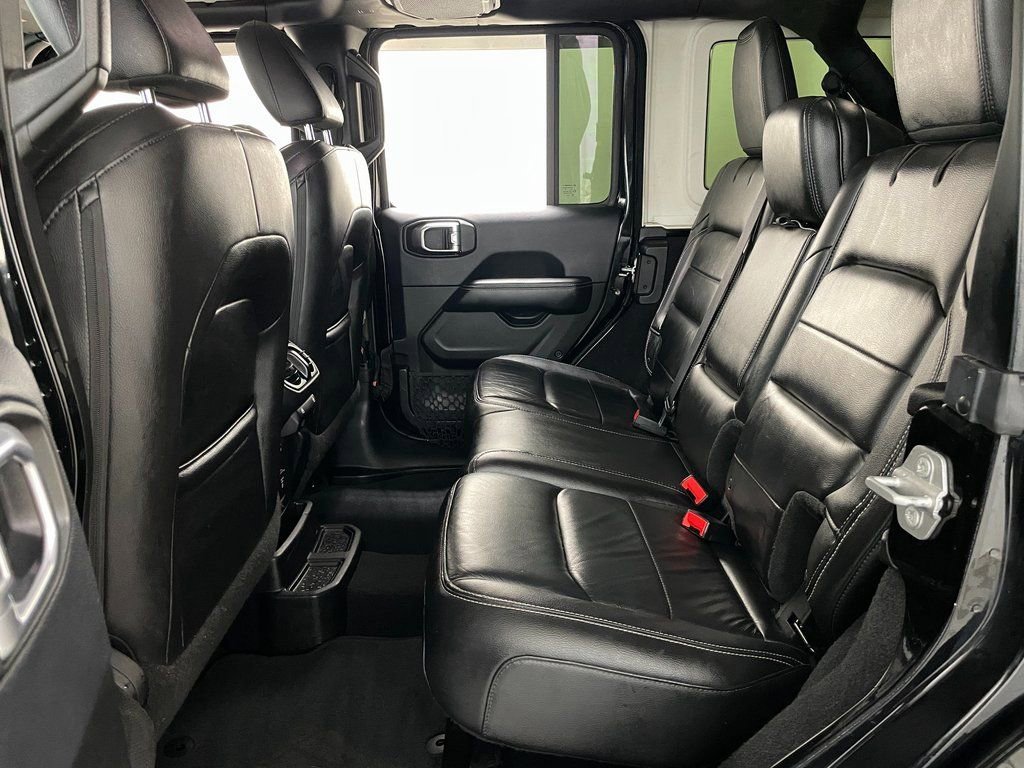 2018 Jeep Wrangler Unlimited Sahara - Photo 9