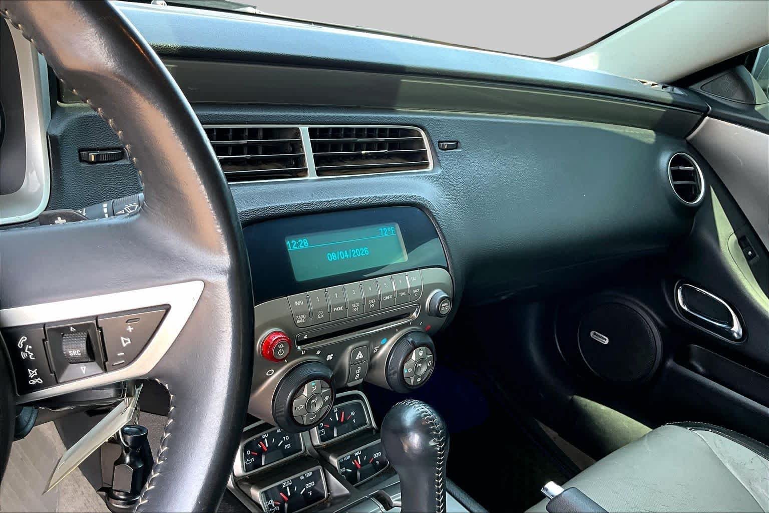 Used 2010 Cyber Gray Metallic Chevrolet 2LT image 6