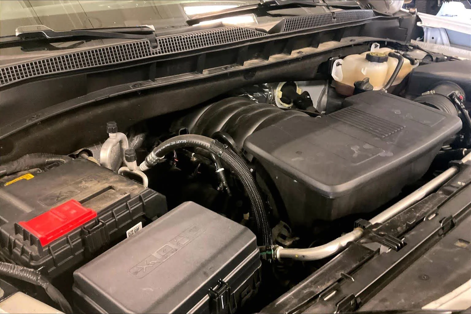 Used 2024 Summit White Chevrolet Z71 image 56