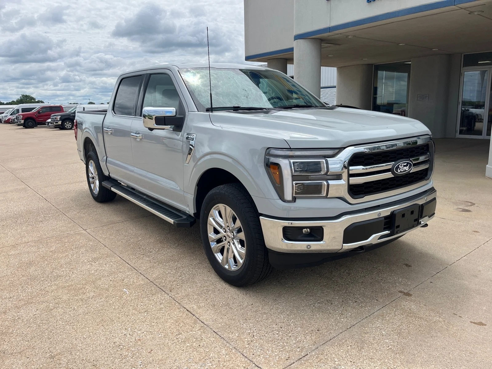 New 2026 Avalanche Ford Lariat® image 2