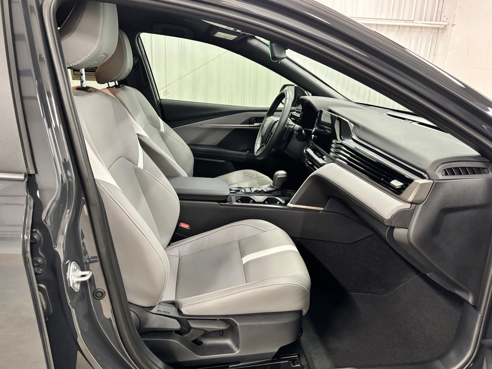 Used 2026  Toyota SE image 21