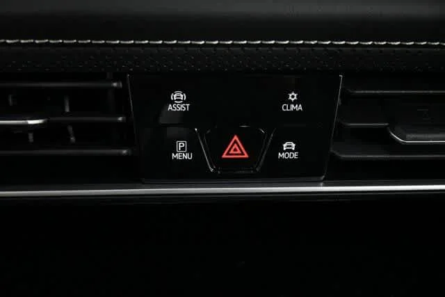 2026 Volkswagen Atlas SE w/Tech - Photo 43