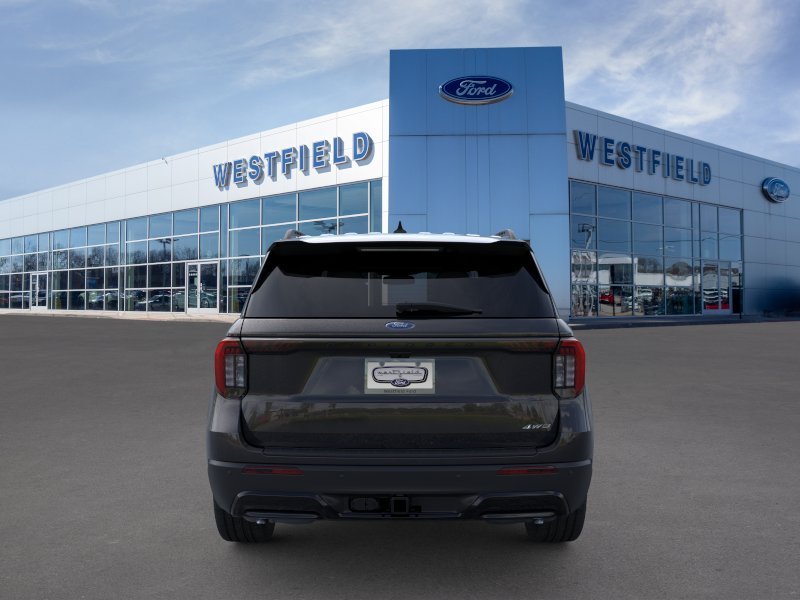 New 2026 Agate Black Metallic Ford ST-Line image 5