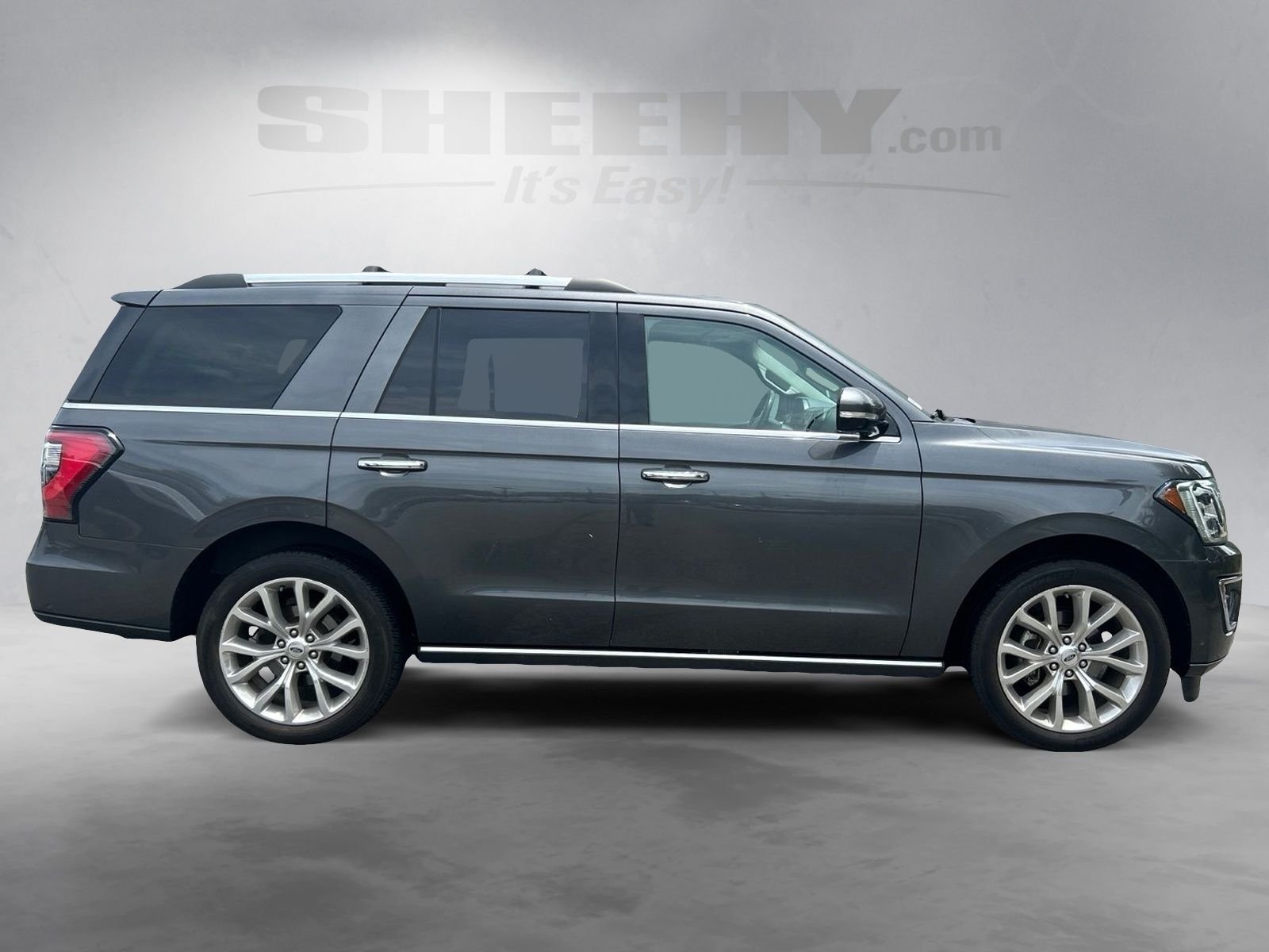 Used 2019 Gray Ford Limited image 10