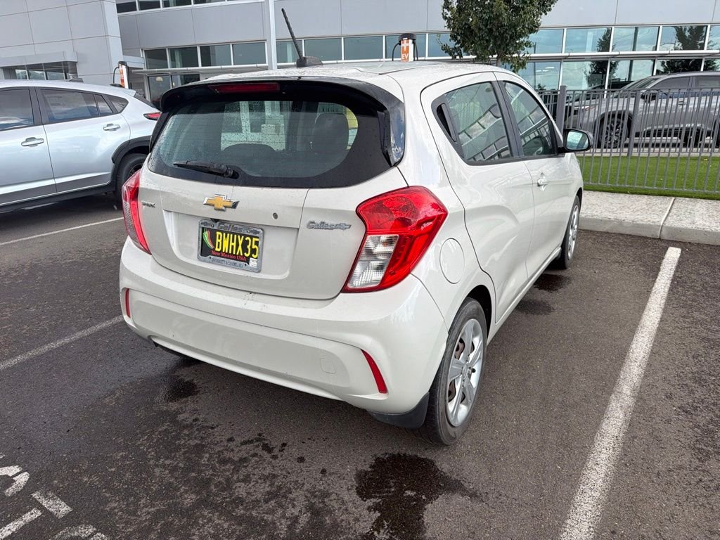 Used 2019 Beige Chevrolet LS image 3