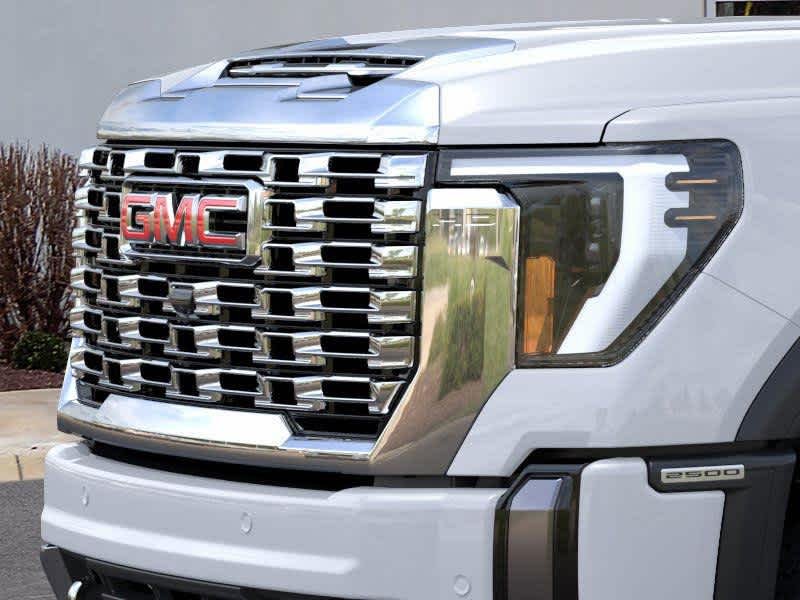 2026 GMC Sierra 2500HD Denali - Photo 13