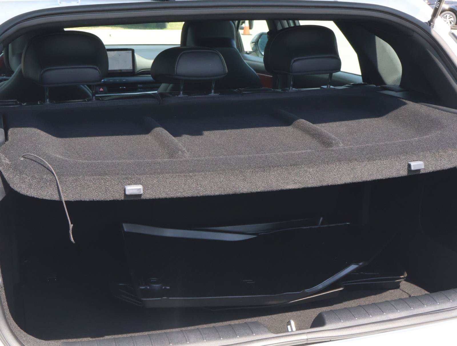Used 2026 Snow White Pearl Kia GT-Line image 21