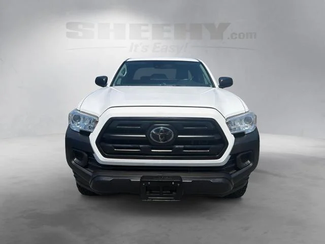 Used 2019 Super White Toyota  image 14