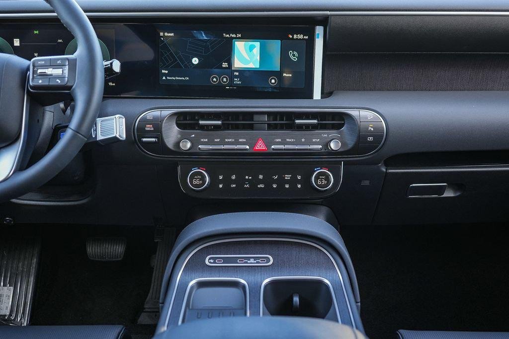 New 2026 Silver Hyundai SEL Premium image 42