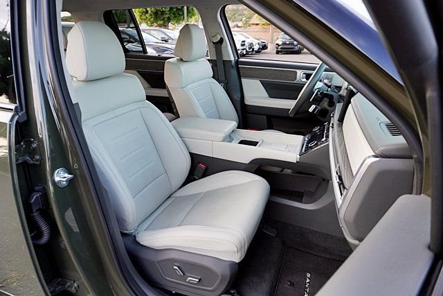 Used 2024 Green Hyundai Calligraphy image 12