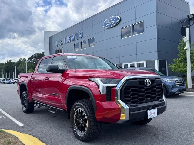 2024 Toyota Tundra SR5