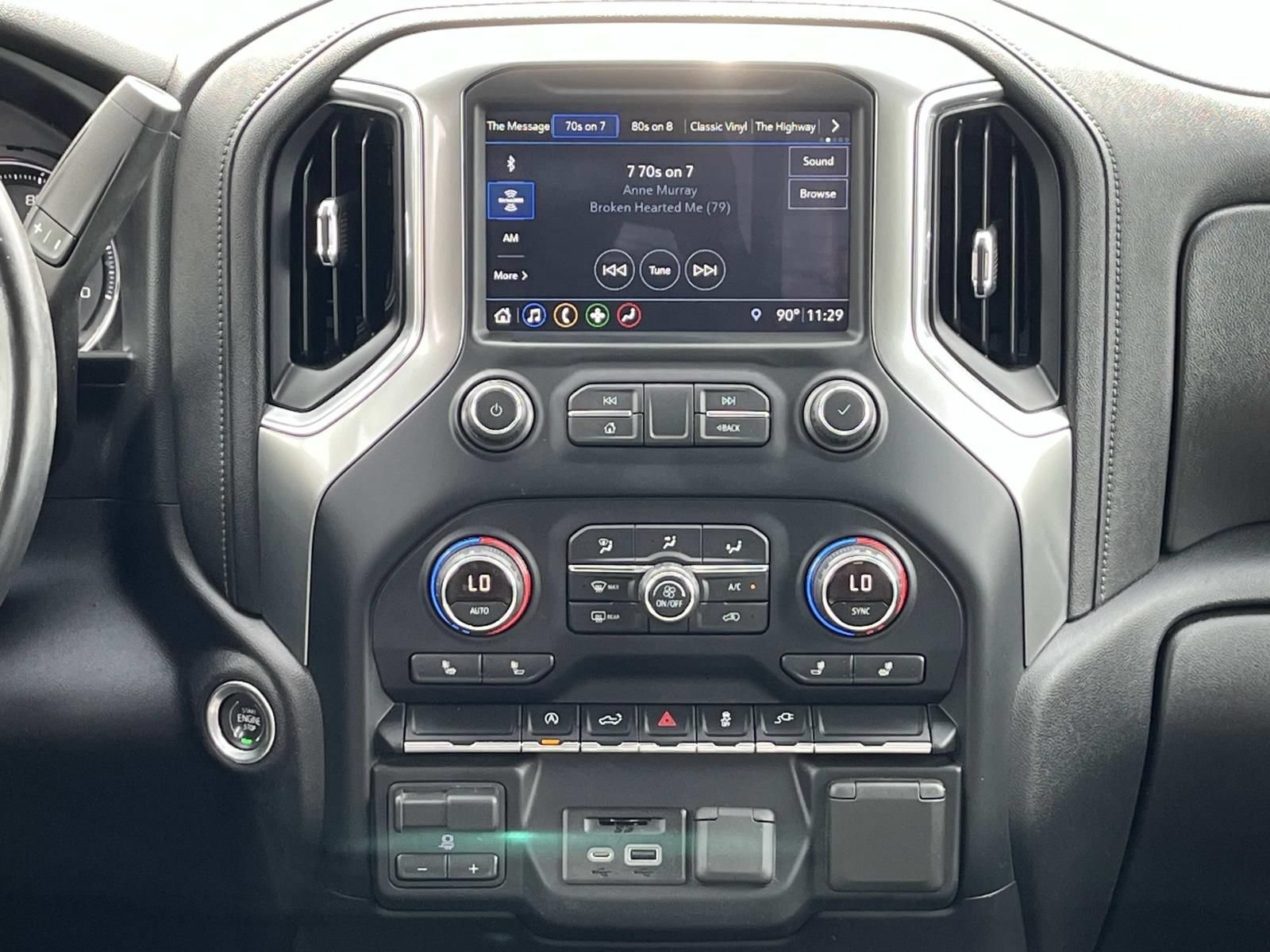 Used 2019 BLACK Chevrolet LT image 15