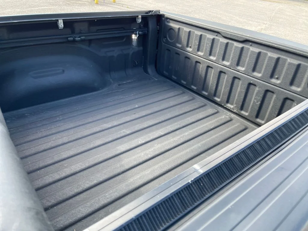 Used 2020 Red Ram Laramie image 27