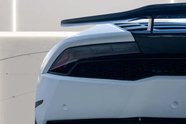 Used 2016  Lamborghini  image 23