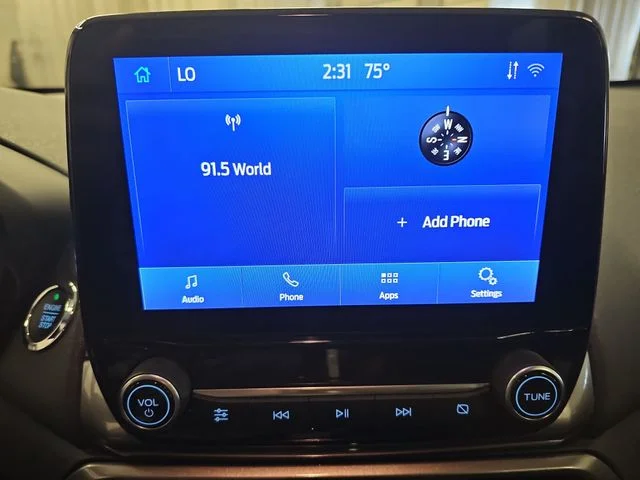 Used 2021 Gray Ford SE image 19