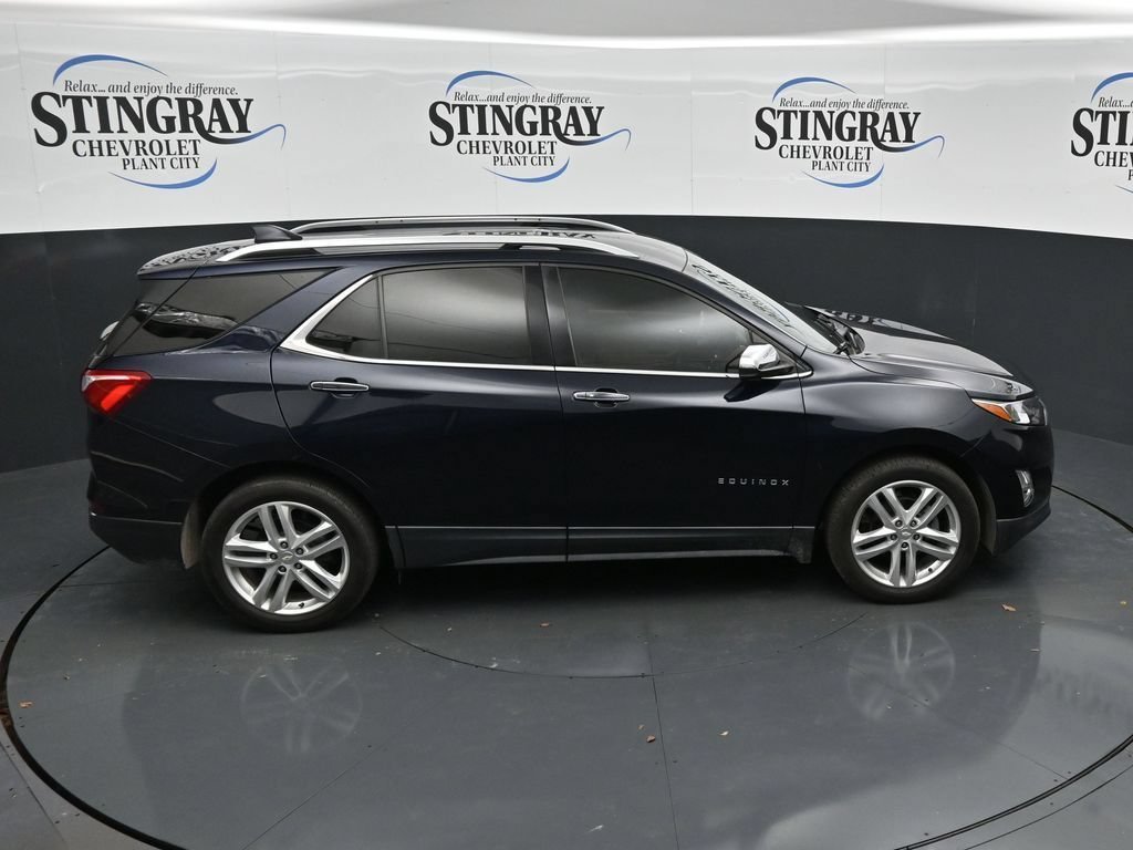 Used 2021 MIDNIGHT BLUE METALLIC Chevrolet Premier image 25