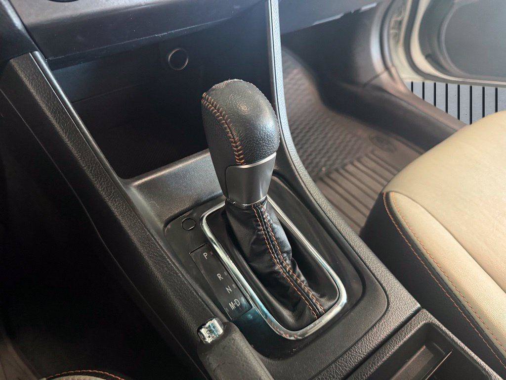 Used 2017 White Subaru 2.0i Limited image 11