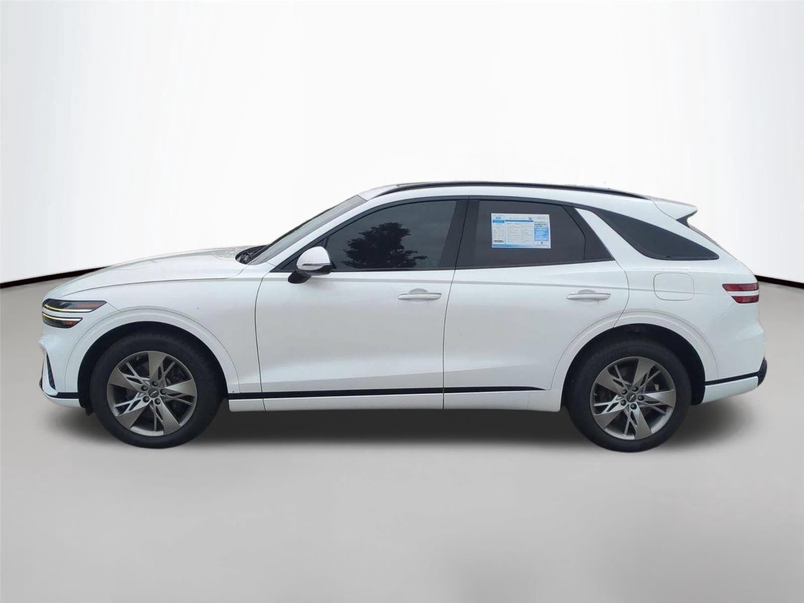 Used 2022 Uyuni White Genesis 3.5T Sport image 2