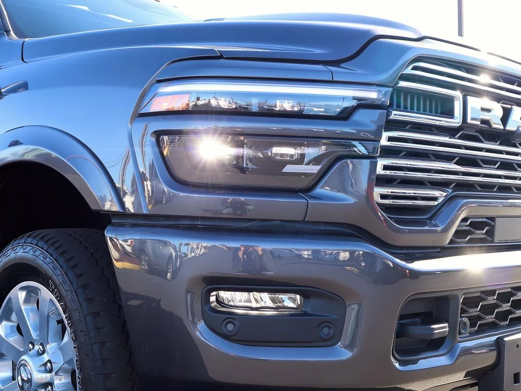 2025 RAM Ram 3500 Pickup Laramie - Photo 27