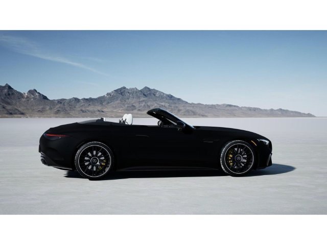 New 2027 MANUFAKTUR Night Black Magno Mercedes-Benz AMG® SL 63 Roadster image 17
