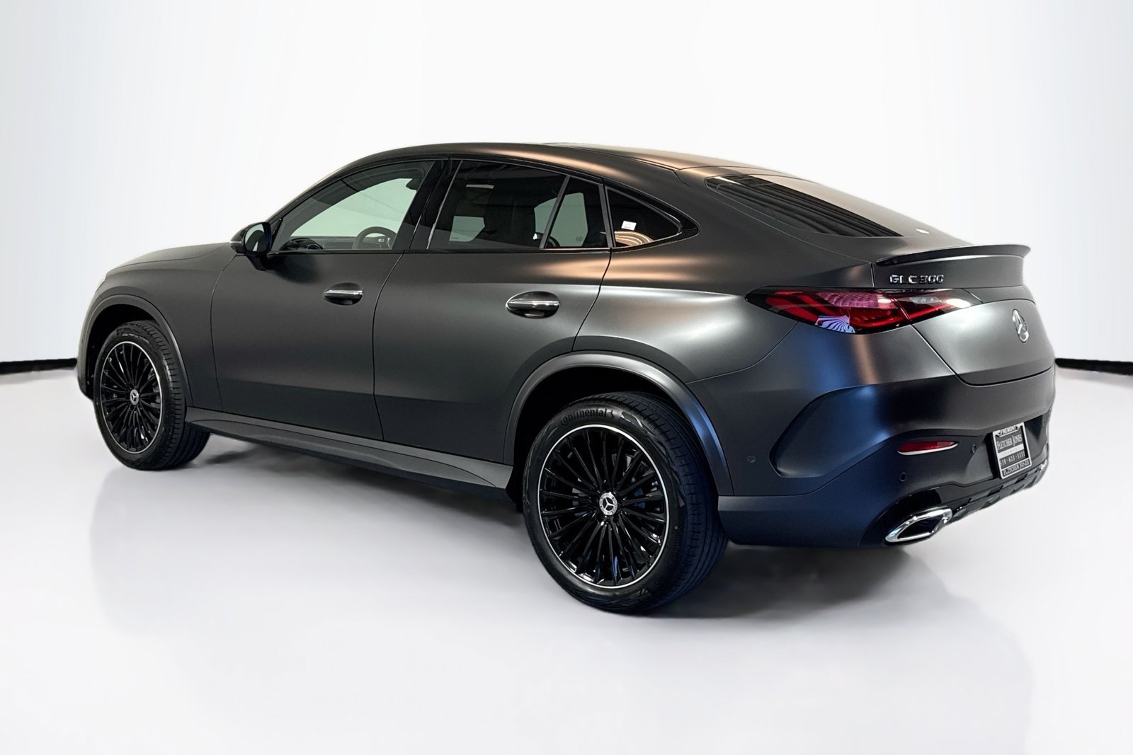 New 2026 MANUFAKTUR exclusive graphite grey magno Mercedes-Benz GLC 300 image 7