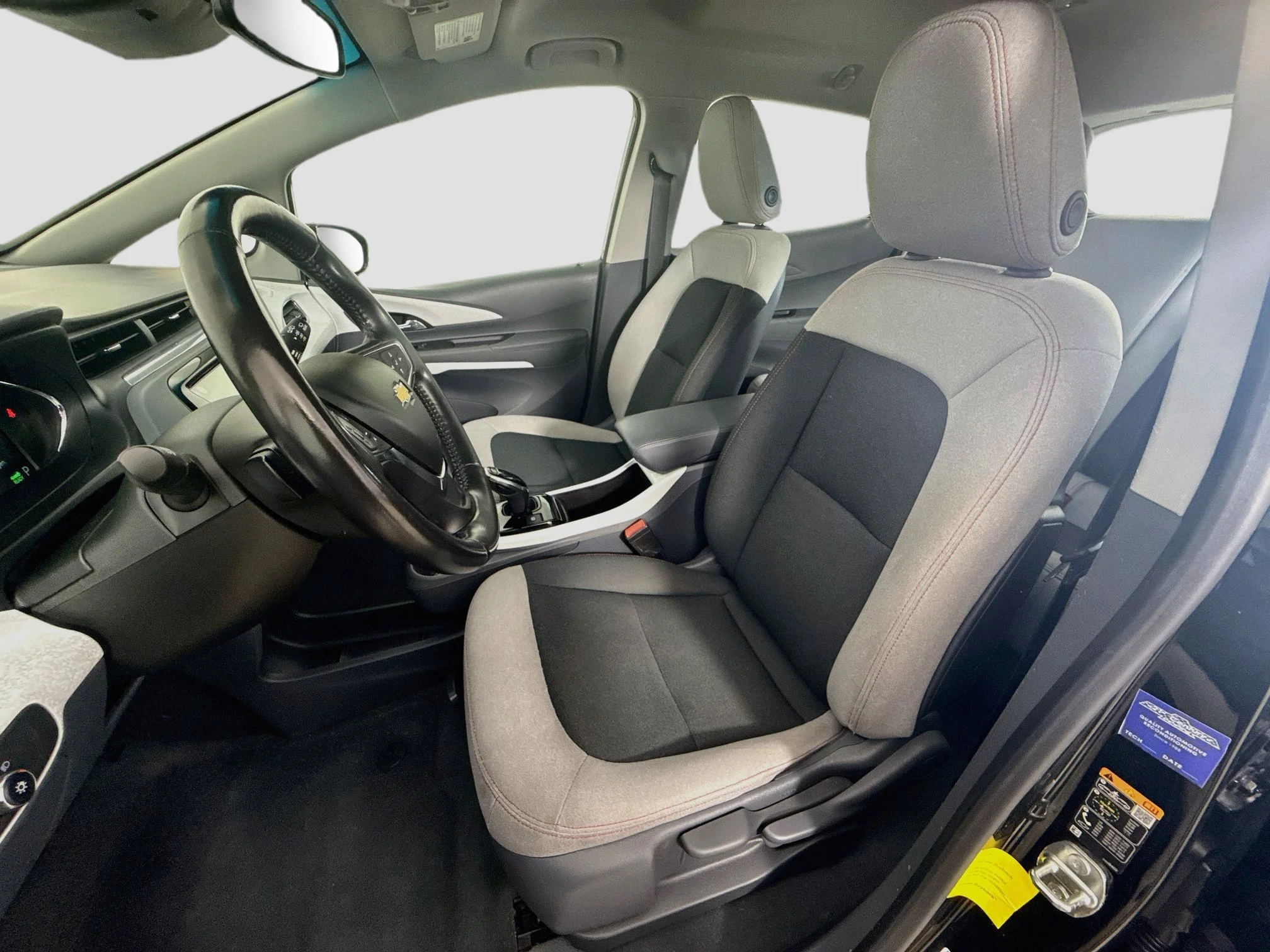 Used 2020 MOSAIC BLACK METALLIC Chevrolet LT image 22