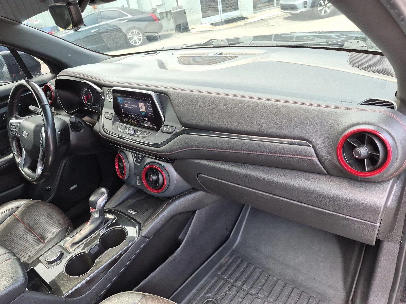 Used 2020 Black Chevrolet RS image 40