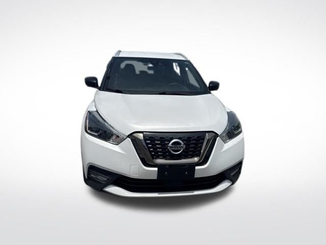 Used 2020 White Nissan SR image 8