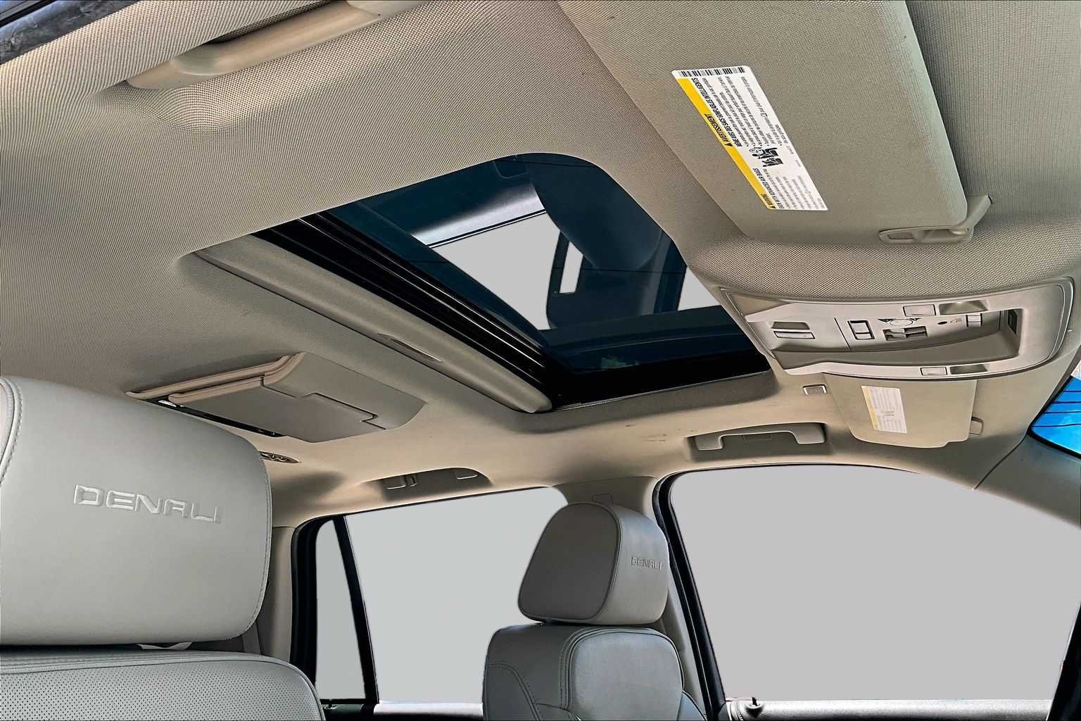 Used 2019 Summit White GMC Denali image 14