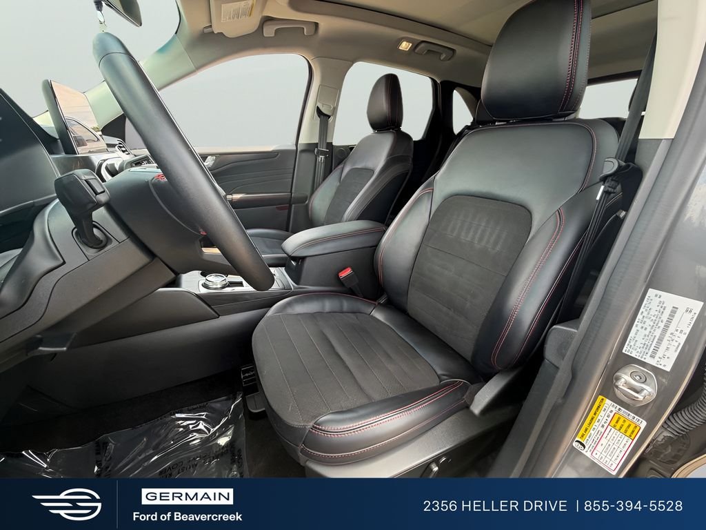 Used 2022 Gray Metallic Ford SEL image 11