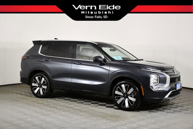 2026 Mitsubishi Outlander SEL