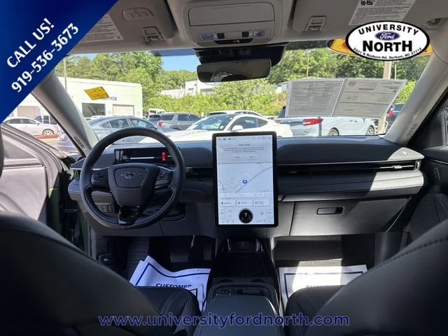 Used 2025 Green Ford Premium image 45