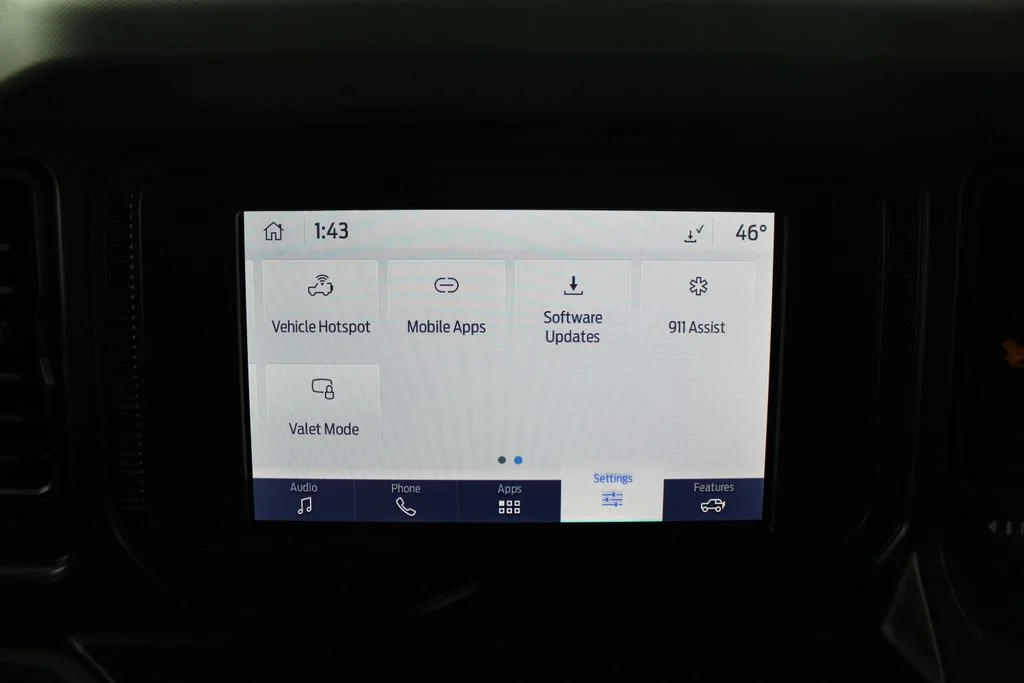 Used 2022 Silver Ford Badlands image 32