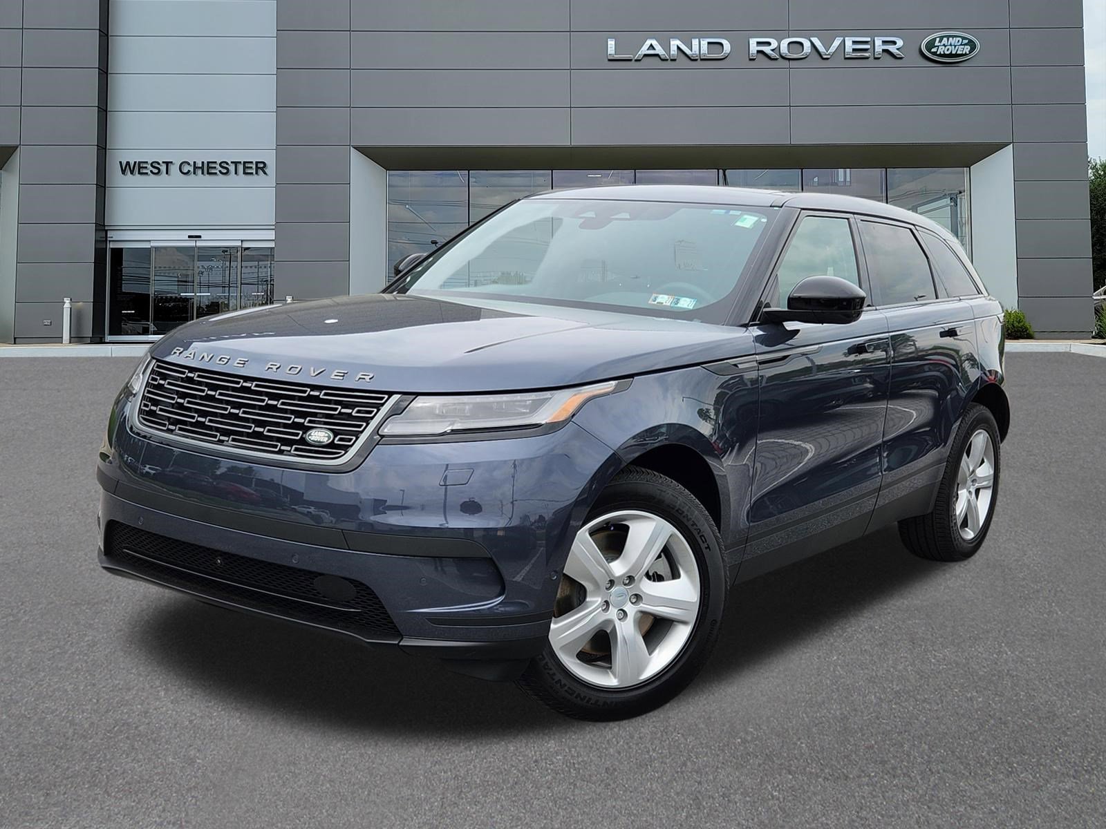 2026 Land Rover Range Rover Velar P250 S's photo
