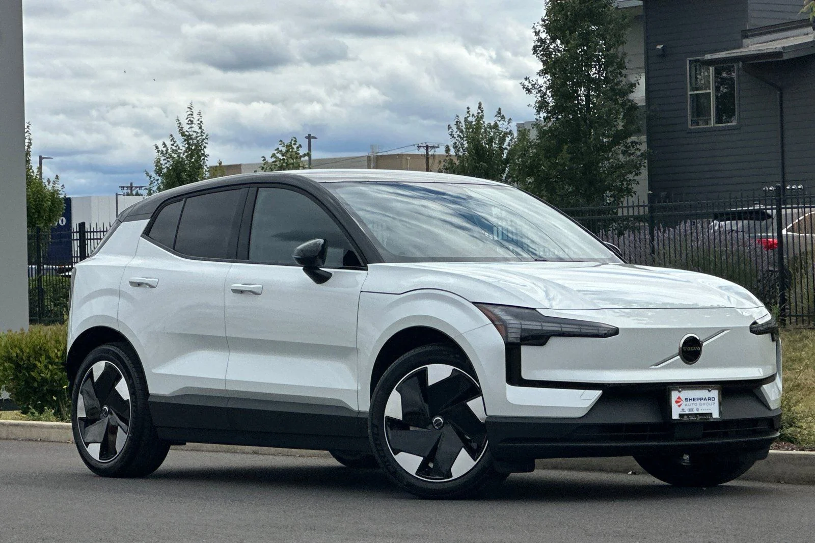 2026 Volvo EX30 Twin Motor Performance Plus's photo