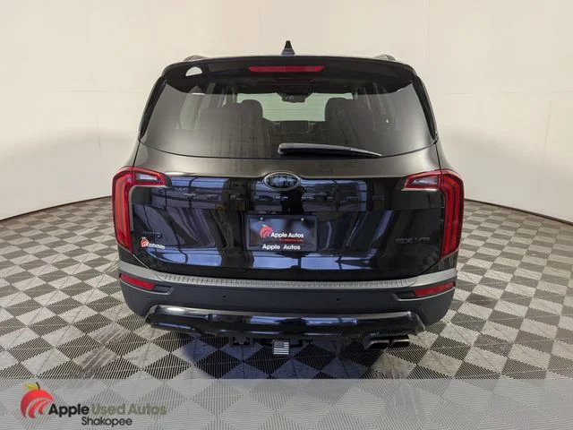 Used 2021 Black Kia EX image 6