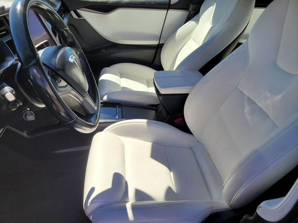 Used 2021 Black Tesla Long Range image 15
