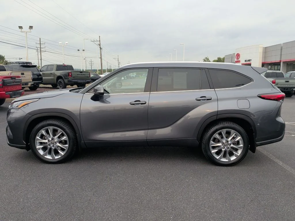 Used 2020 Gray Toyota Limited image 5