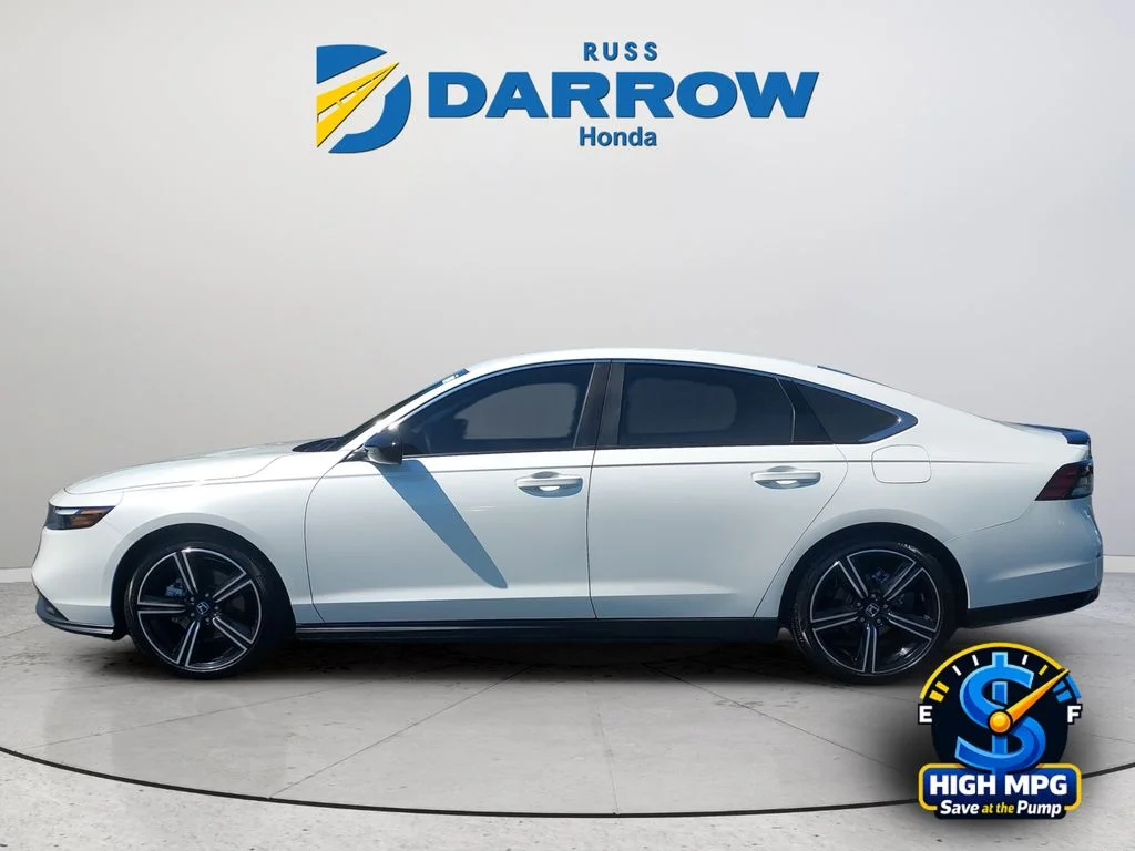 Certified Used 2025 White Honda Sport image 2