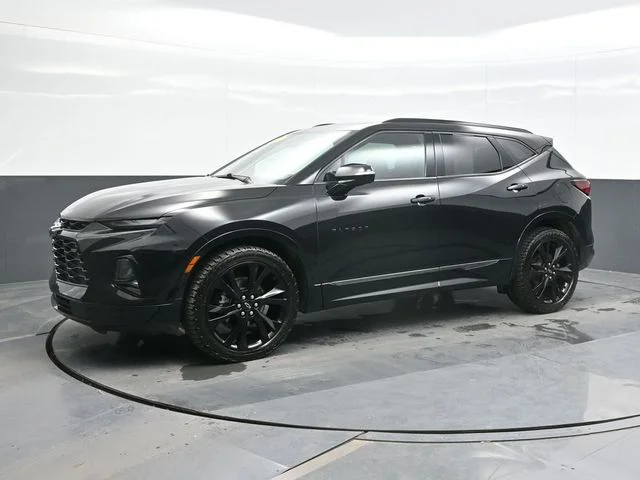 Used 2022 Black Chevrolet RS image 5