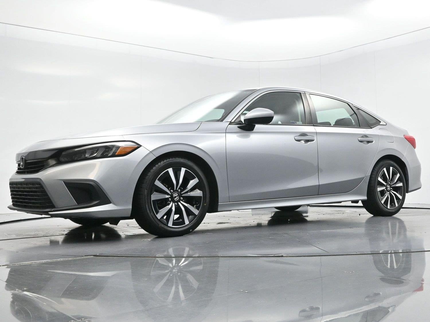 Used 2023 Lunar Silver Metallic Honda EX image 43