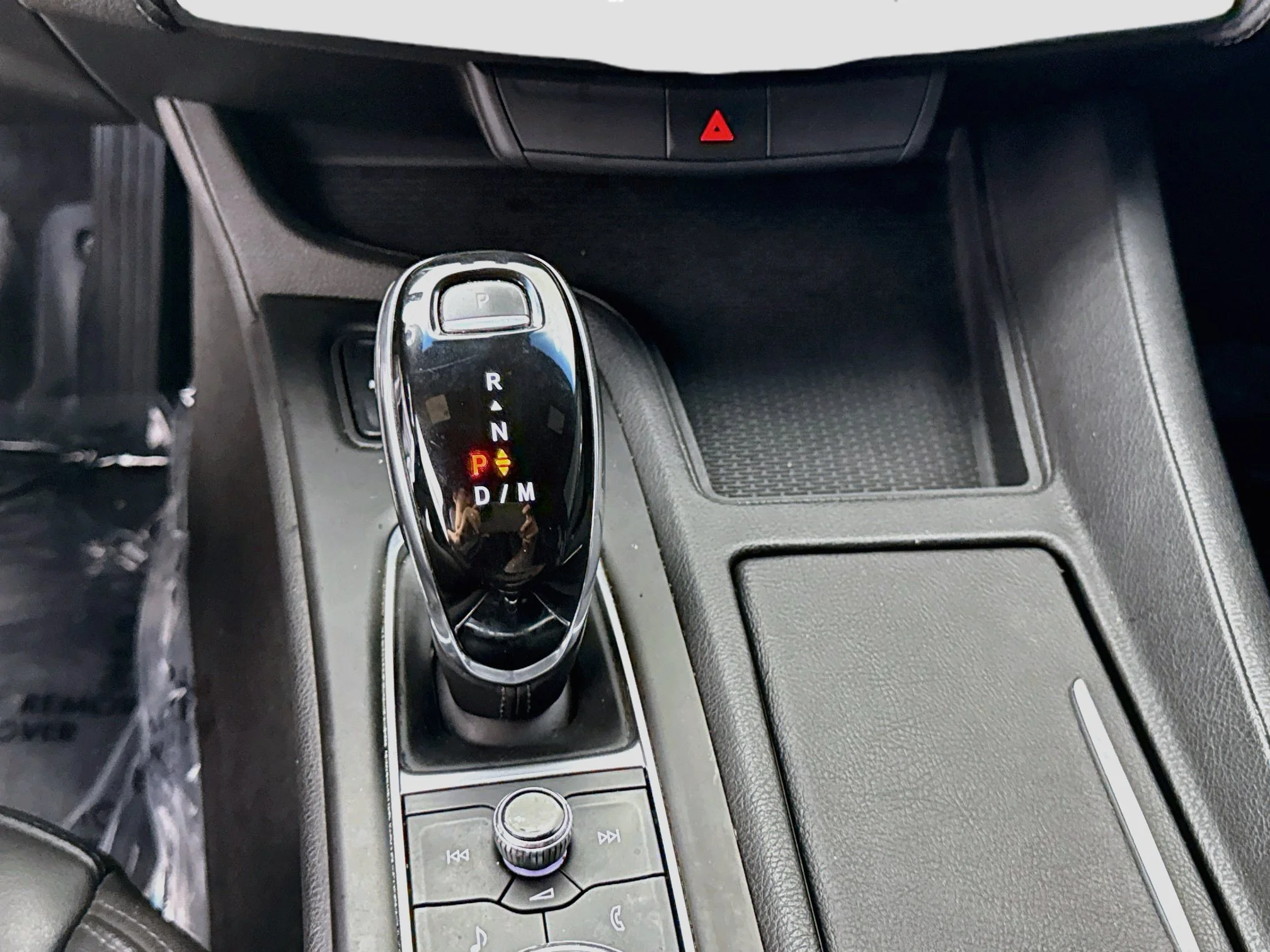 Used 2020 BLACK RAVEN Cadillac Luxury image 18