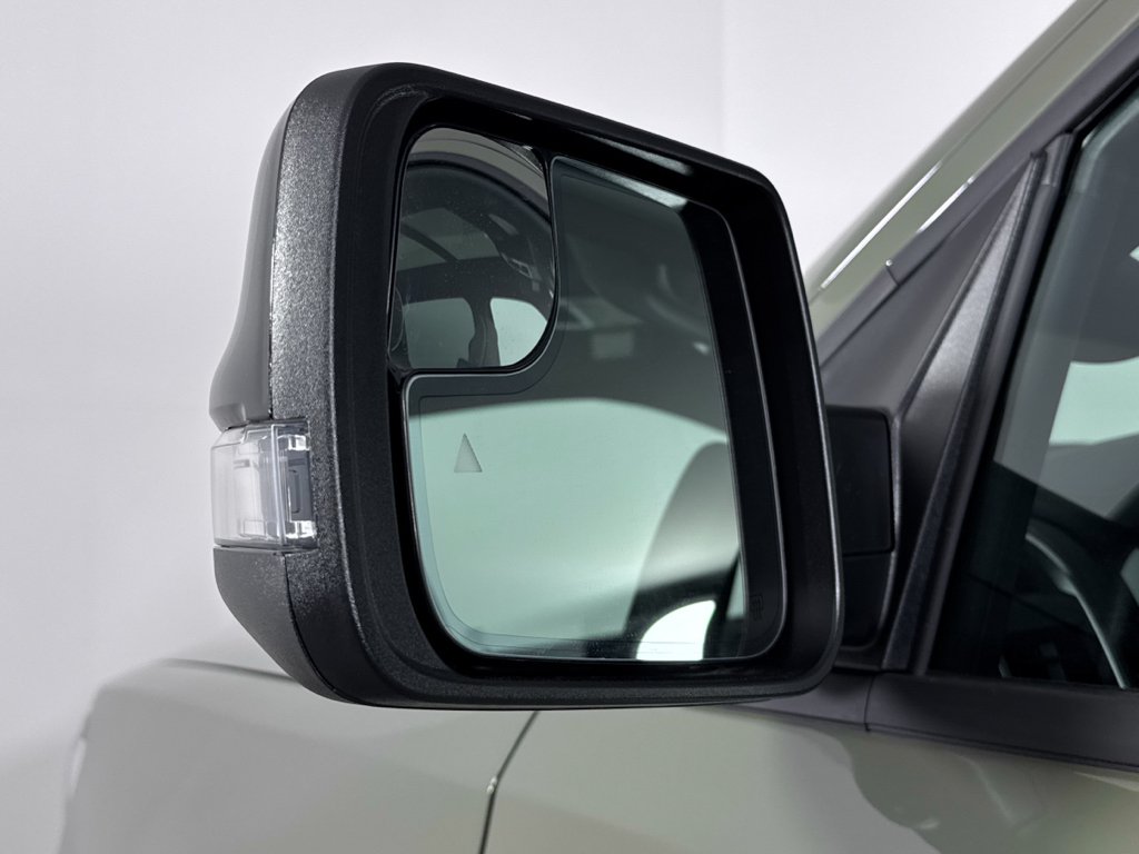 New 2026 Canyon Lake Exterior Paint RAM Laramie image 29