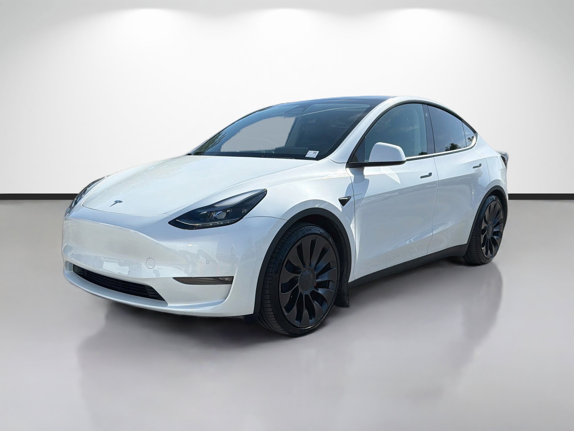 Used 2023 White Tesla Performance image 1