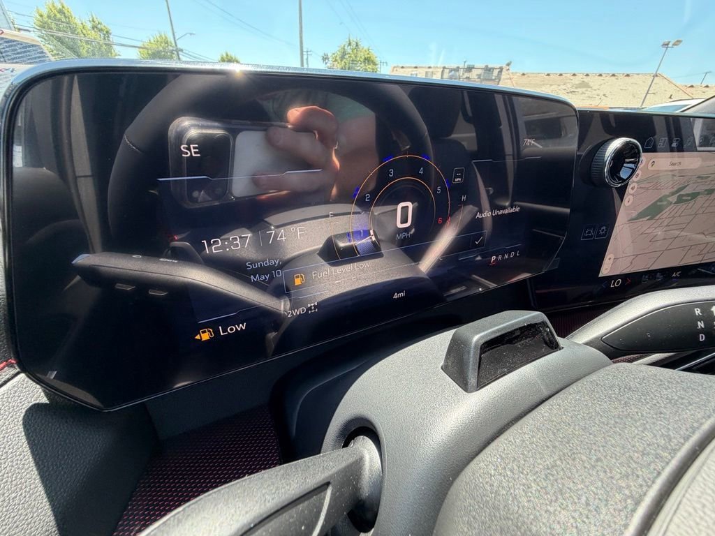 New 2026 Polar White Tricoat Chevrolet RS image 19