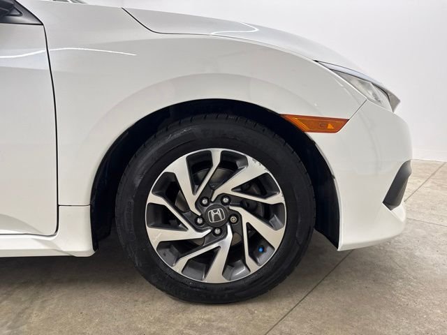 Used 2017 Taffeta White Honda EX image 12