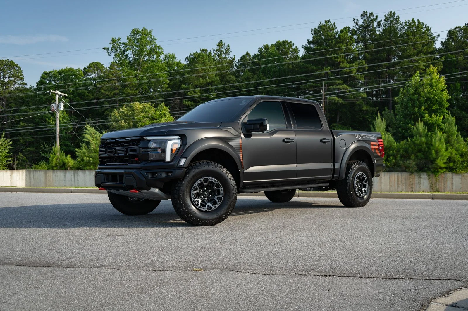 Used 2025 Black Ford Raptor R image 3